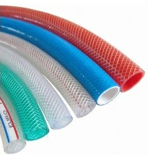 Non torsion clair souple renforcé tuyau d'eau tuyau tressé PVC pour le lavage de voiture de jardin