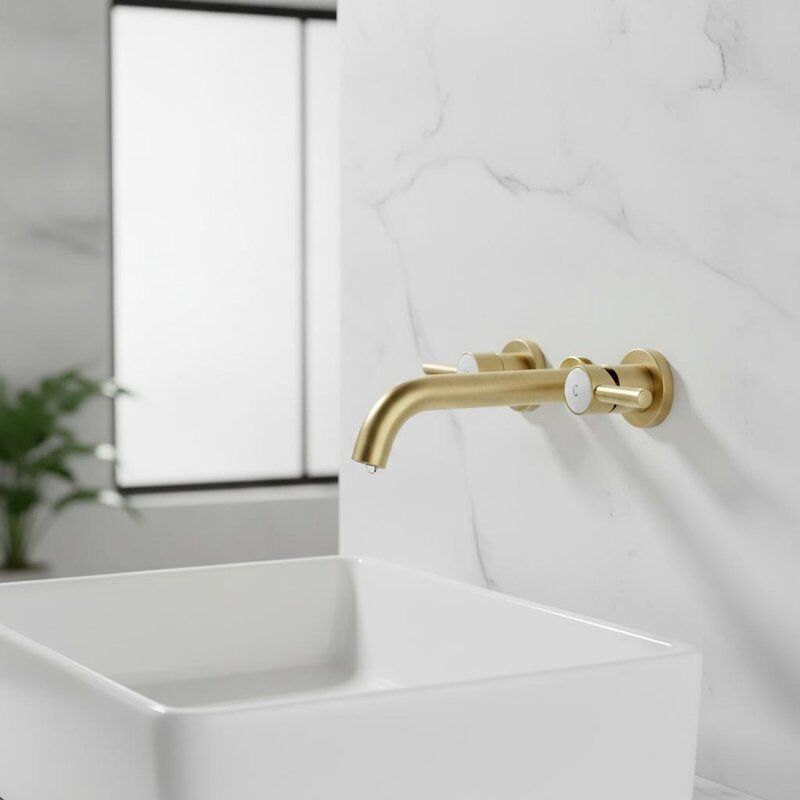 Faucet de bassin en laiton monté sur le mur Finition en laiton brossé avec cartouche en céramique Conception d'installation à deux trous